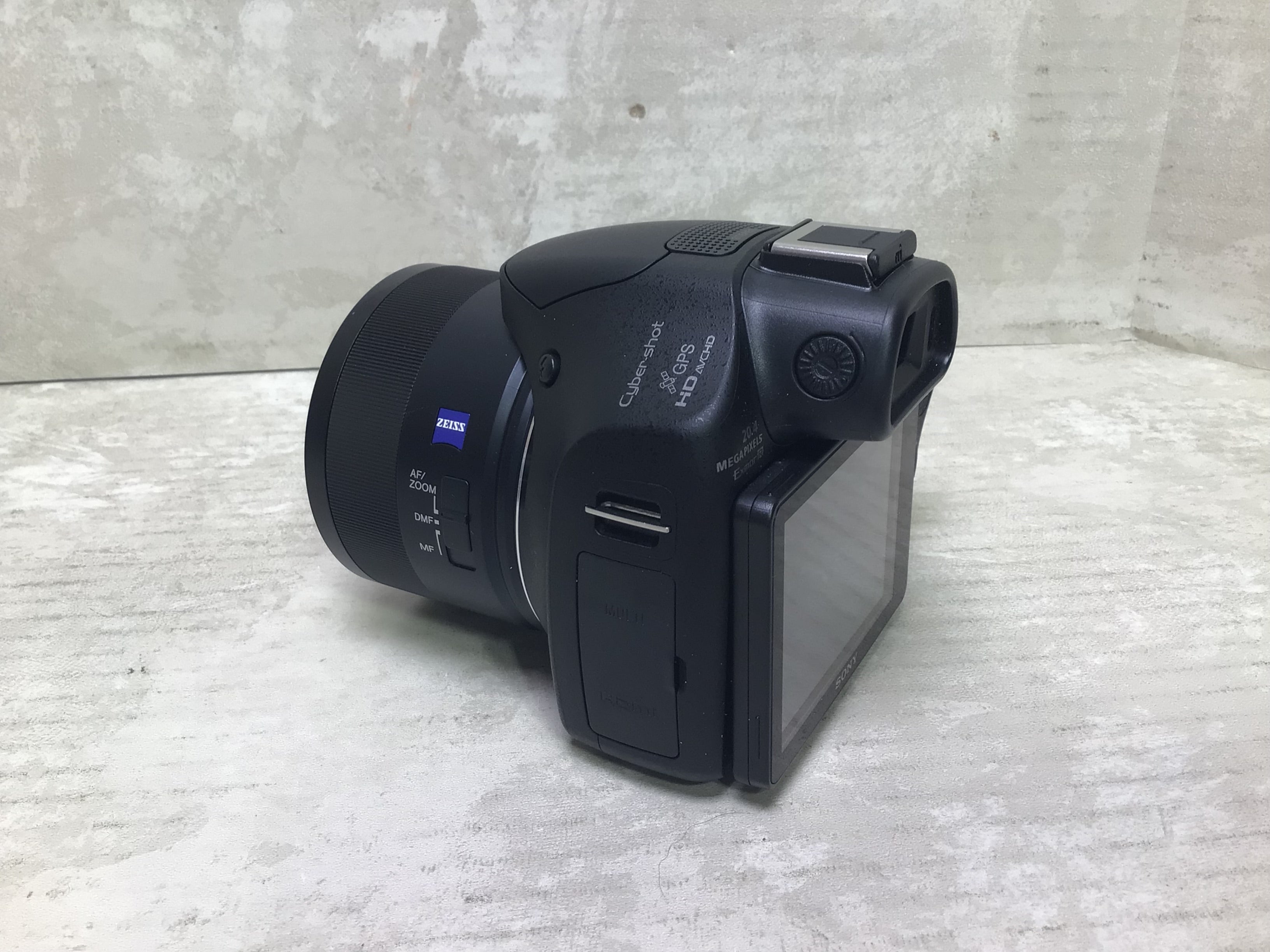 Sony HX400V Compact Digital Camera with 50x Optical Zoom, Black (7694526808302)